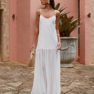 Peppermayo Exclusive - Heavenly Linen Maxi Dress - White